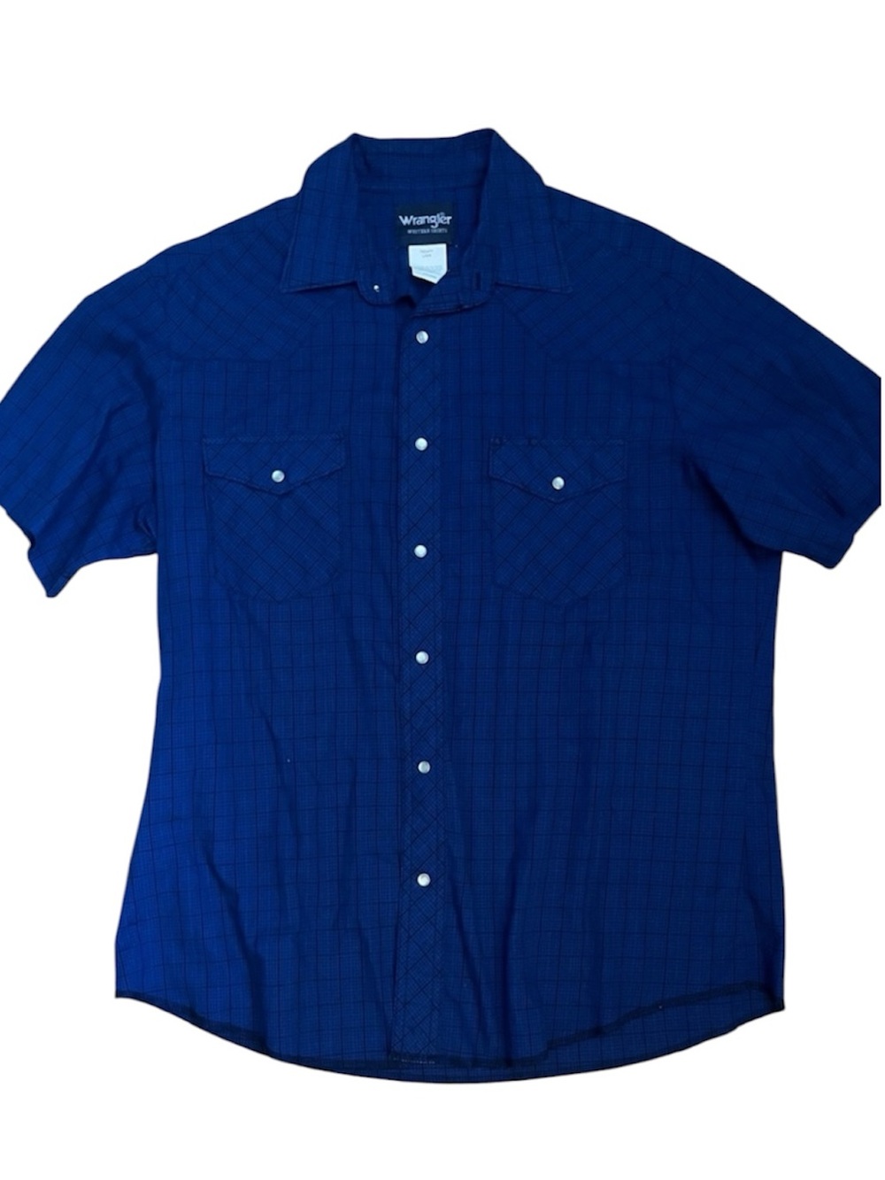 Wrangler Men’s Short-Sleeve Button-Down Shirt in Deep Blue